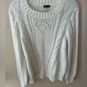 Talbots White Fisherman Sweater
Cable Knit Wool Blend Bishop size L